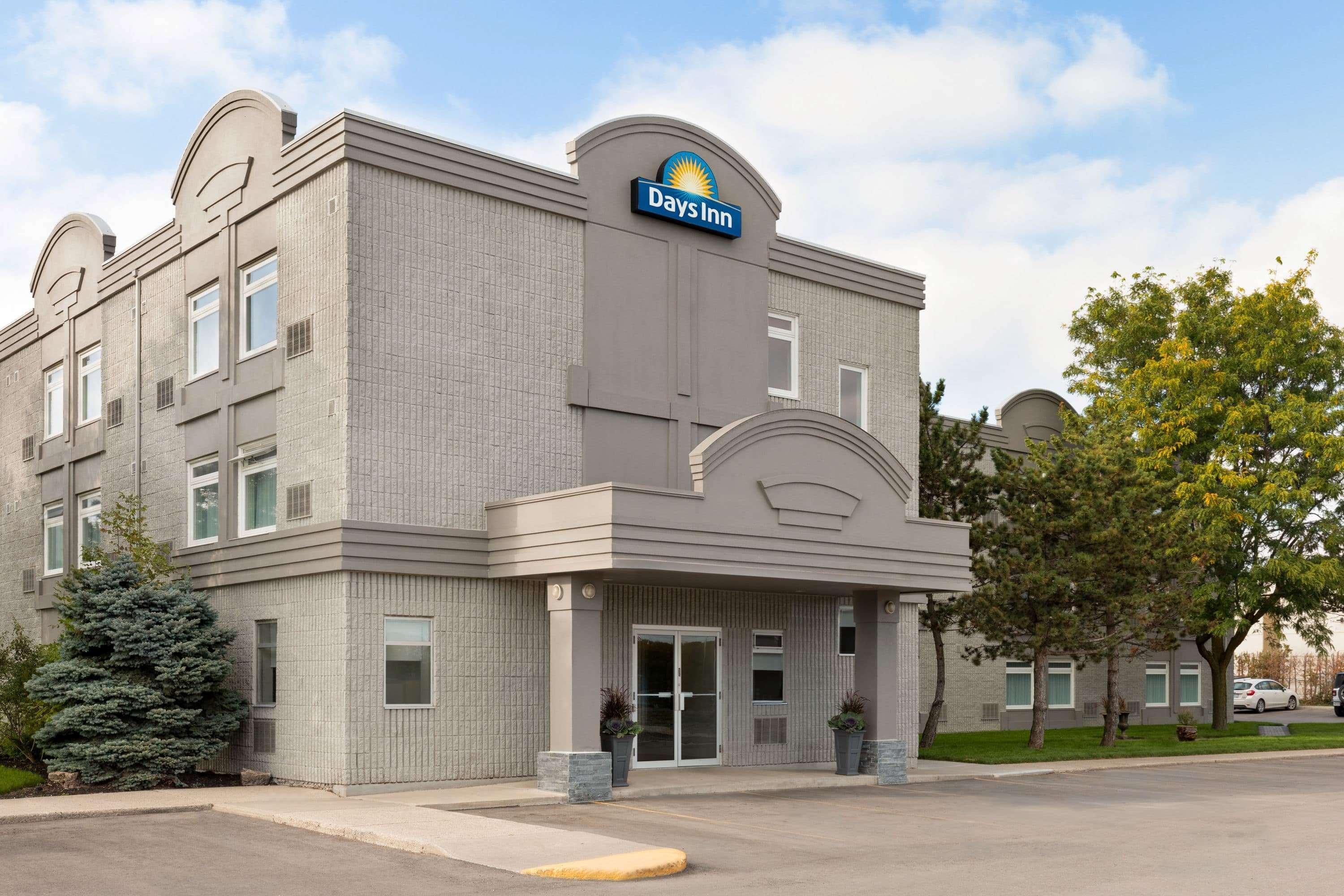 Days Inn By Wyndham Toronto West Mississauga Exteriér fotografie