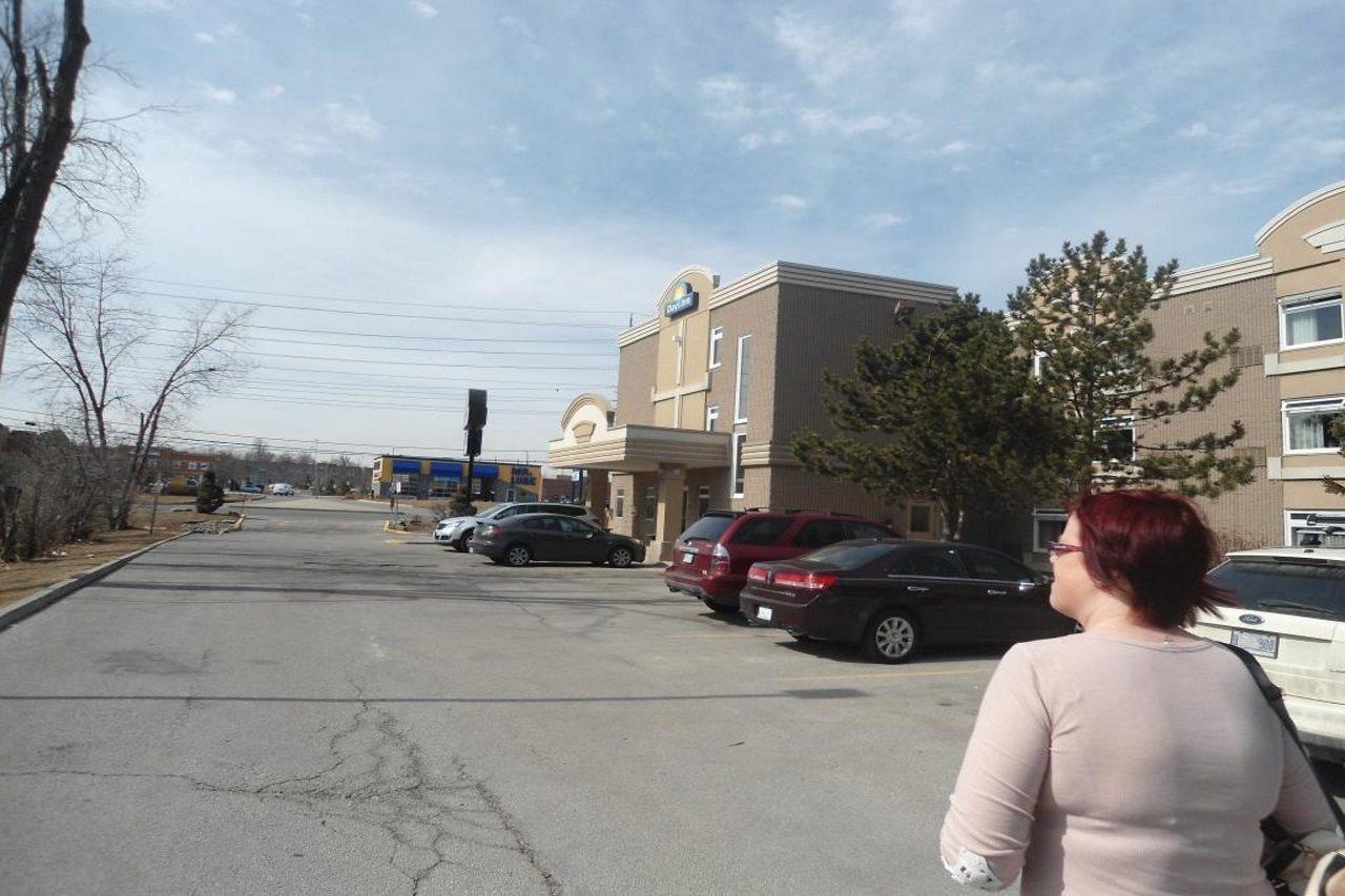 Days Inn By Wyndham Toronto West Mississauga Exteriér fotografie